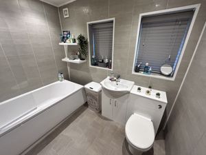 Photo 21- click for photo gallery